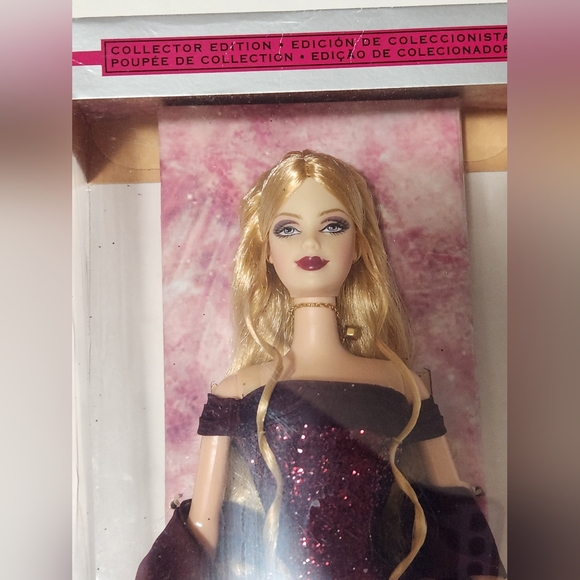 2002 January Garnet Barbie Doll The Birthstone Collection - Picture 2 of 12